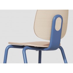 Silla COLMAR, apilable, azul, contrachapado revestido con HPL, color natural (Pack de 4 unidades)