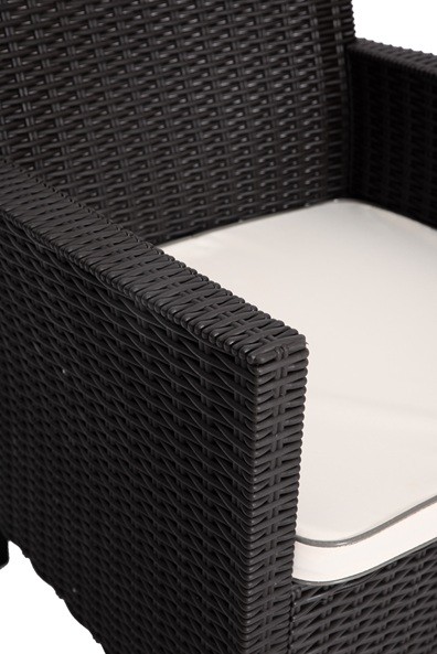 Sillón ADRIATICO, polipropileno marrón chocolate, cojín beige