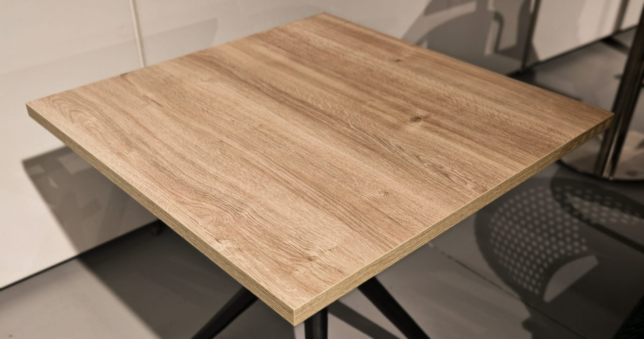 Tablero de melamina 30 mm, ROBLE ELE, 80 x 80 cms